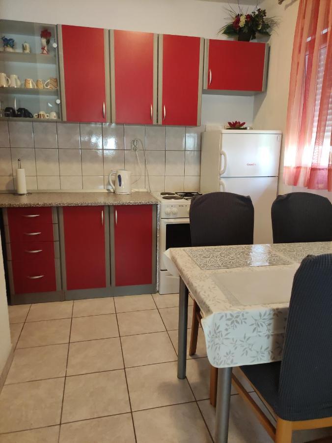 רוגוזניצה Apartmani Mara Rogoznica מראה חיצוני תמונה